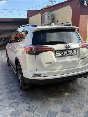 Toyota RAV4 2018, 96,000 km - 2.0 l - Bakı