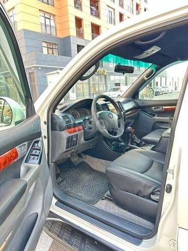 Toyota Land Cruiser Prado 2009, 240,000 km - 2.7 l - Sumqayıt