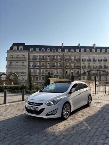 Hyundai i40 2011, 223,000 km - 2.0 л - Bakı