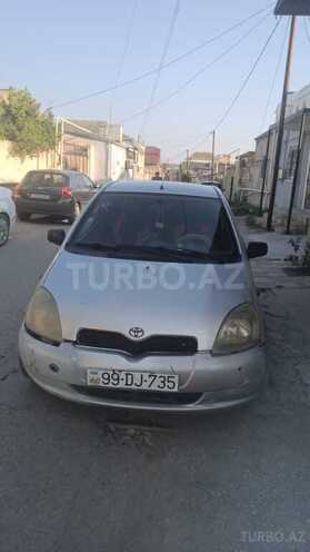 Toyota Vitz 2001, 299,000 km - 1.0 л - Bakı