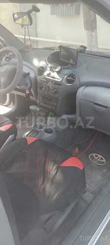 Toyota Vitz 2001, 299,000 km - 1.0 л - Bakı