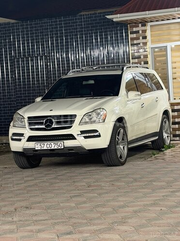Mercedes GL 450 4MATIC 2010, 149,900 km - 4.7 l - Şəmkir