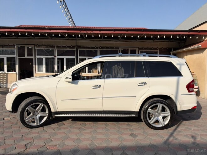 Mercedes GL 450 4MATIC 2010, 149,900 km - 4.7 l - Şəmkir
