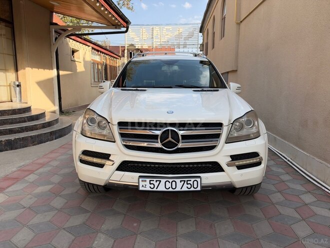 Mercedes GL 450 4MATIC 2010, 149,900 km - 4.7 l - Şəmkir