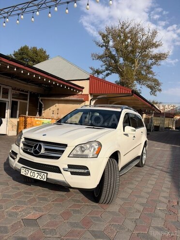 Mercedes GL 450 4MATIC 2010, 149,900 km - 4.7 l - Şəmkir