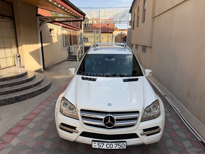Mercedes GL 450 4MATIC 2010, 149,900 km - 4.7 l - Şəmkir