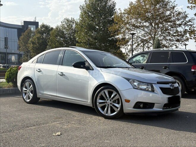 Chevrolet Cruze 2010, 242,871 km - 1.4 l - Gəncə