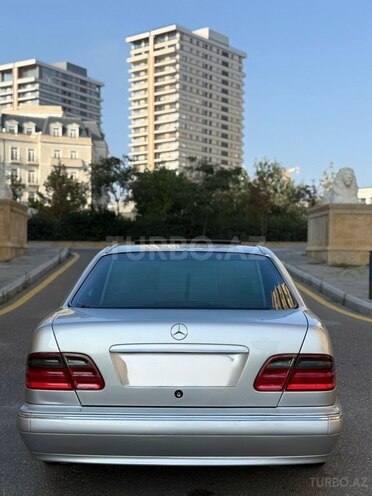 Mercedes E 270 2000, 408,000 km - 2.7 l - Bakı
