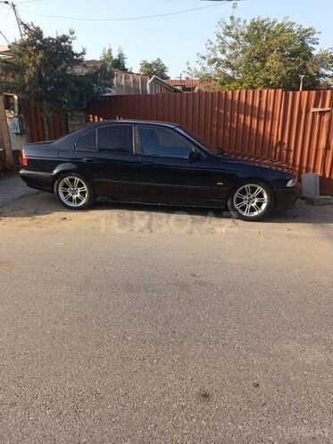 BMW 523 1996, 237,000 km - 2.5 l - Bakı