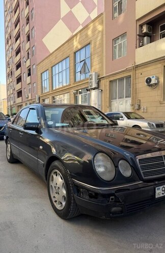 Mercedes E 240 1997, 433,891 km - 2.4 l - Bakı