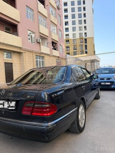 Mercedes E 240 1997, 433,891 km - 2.4 l - Bakı