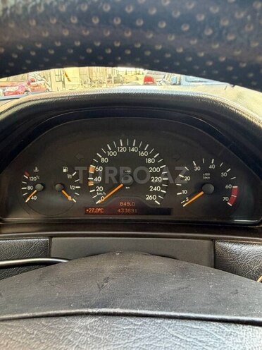 Mercedes E 240 1997, 433,891 km - 2.4 l - Bakı