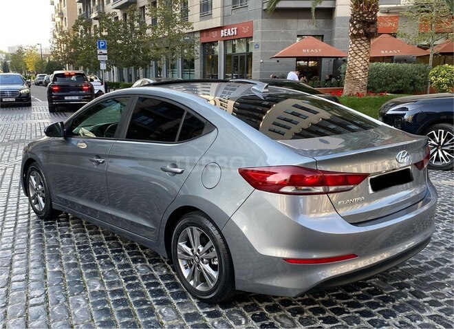 Hyundai Elantra 2017, 85,257 km - 2.0 л - Bakı