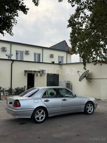 Mercedes C 200 2000, 300,000 km - 2.0 l - Xaçmaz