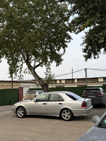 Mercedes C 200 2000, 300,000 km - 2.0 l - Xaçmaz