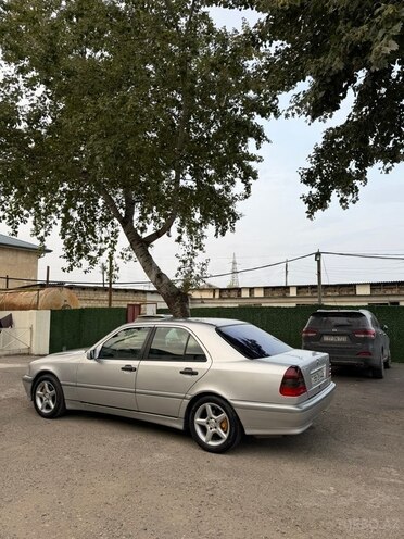 Mercedes C 200 2000, 300,000 km - 2.0 l - Xaçmaz