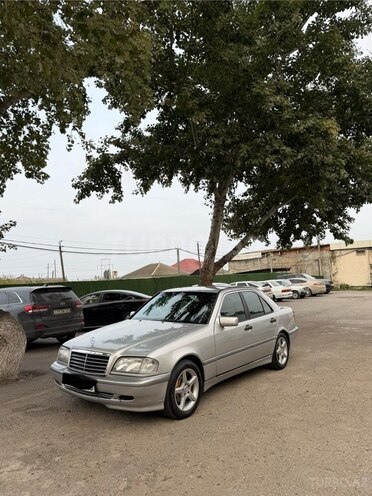 Mercedes C 200 2000, 300,000 km - 2.0 l - Xaçmaz