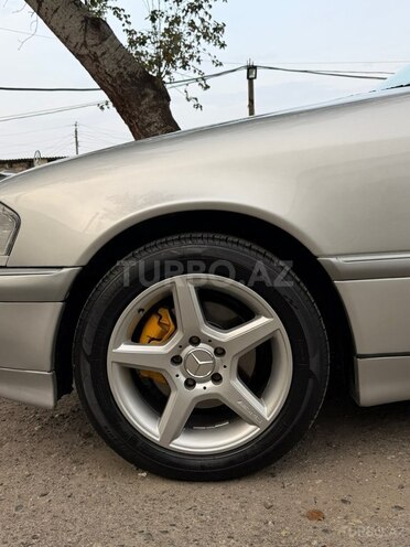 Mercedes C 200 2000, 300,000 km - 2.0 l - Xaçmaz