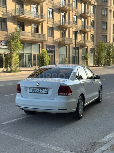 Volkswagen Polo 2018, 182,377 km - 1.6 л - Bakı