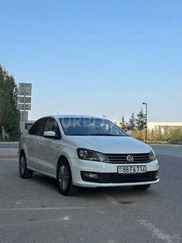 Volkswagen Polo 2018, 182,377 km - 1.6 л - Bakı