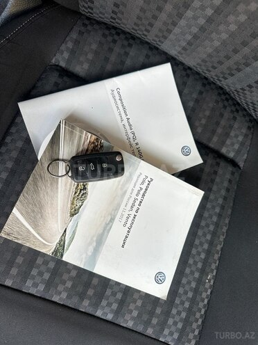 Volkswagen Polo 2018, 182,377 km - 1.6 л - Bakı