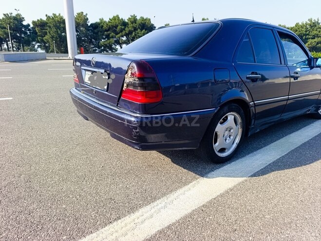 Mercedes C 220 1998, 490,000 km - 2.2 l - Bakı