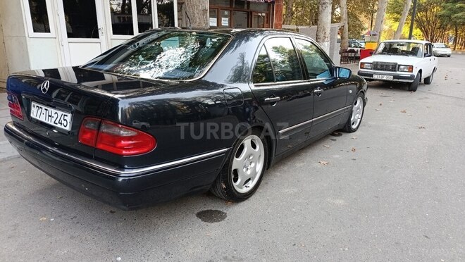 Mercedes E 200 1997, 250,000 km - 2.0 l - Mingəçevir