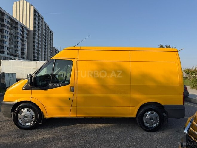 Ford Transit 2009, 301,000 km - 2.4 л - Bakı