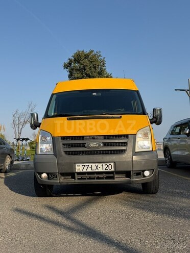 Ford Transit 2009, 301,000 km - 2.4 л - Bakı