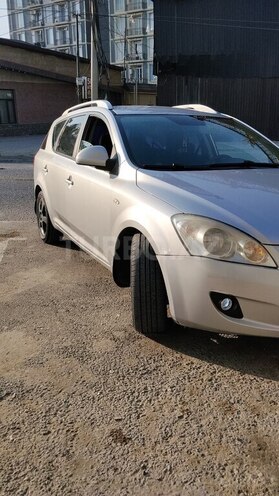 Kia  2008, 273,781 km - 1.6 л - Bakı