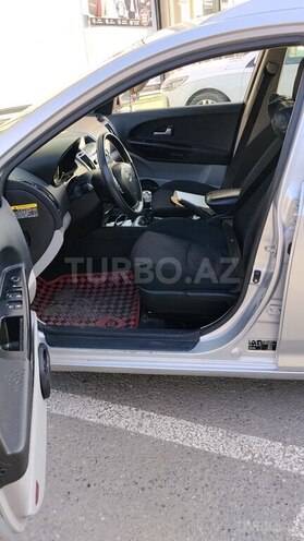 Kia  2008, 273,781 km - 1.6 л - Bakı