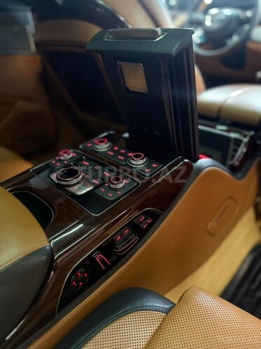 Audi A8 2013, 168,000 km - 4.0 л - Bakı