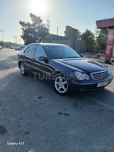 Mercedes C 240 2001, 396,000 km - 2.6 l - Sumqayıt