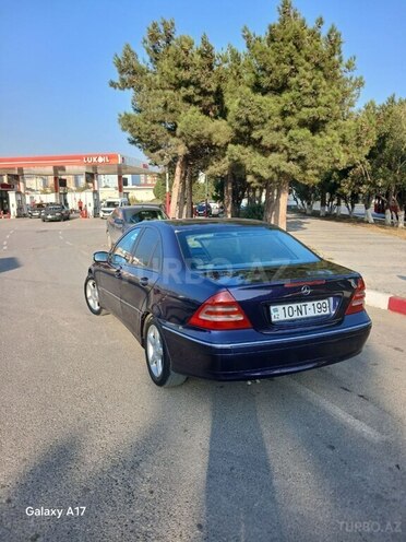 Mercedes C 240 2001, 396,000 km - 2.6 l - Sumqayıt