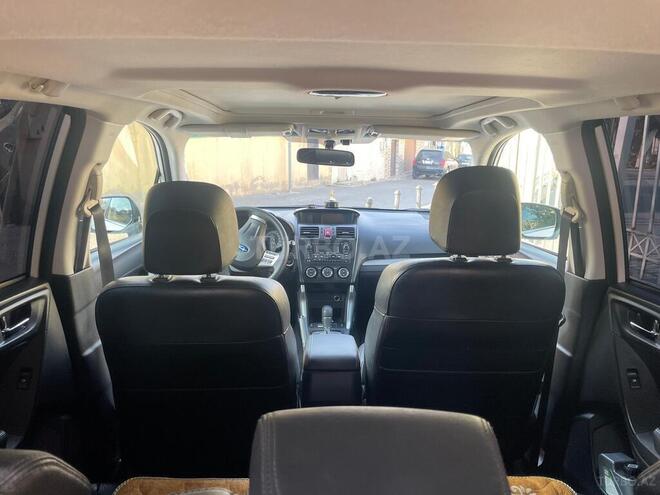 Subaru Forester 2014, 136,245 km - 2.5 л - Bakı