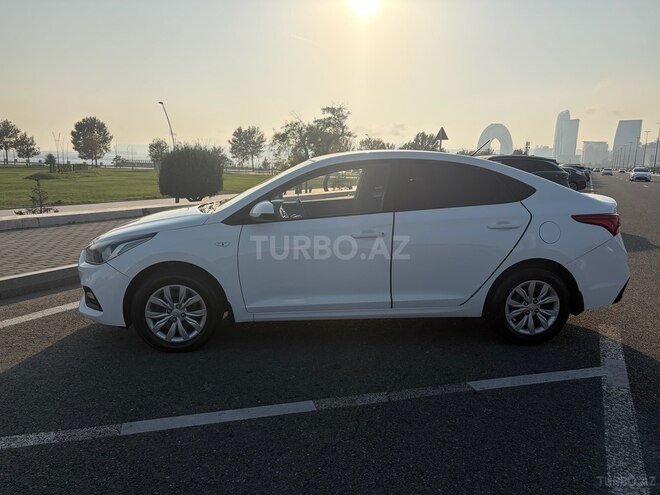 Hyundai Accent 2018, 165,000 km - 1.4 l - Bakı