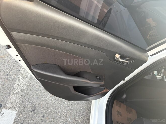 Hyundai Accent 2018, 165,000 km - 1.4 l - Bakı