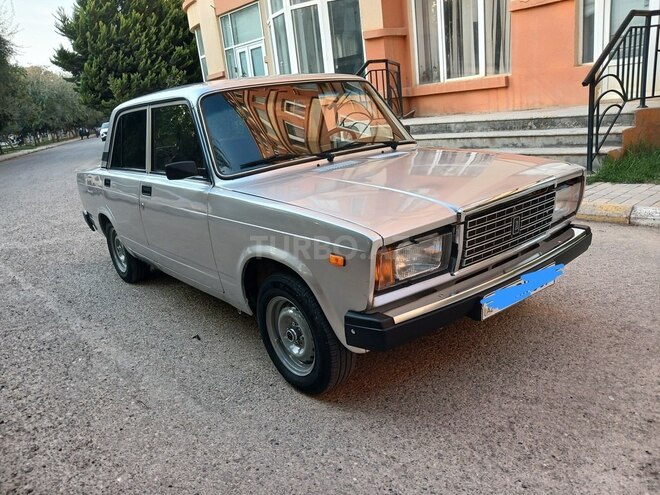 LADA (VAZ) 2107 2010, 256,000 km - 1.6 л - Bakı