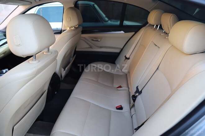 BMW 528 2016, 170,000 km - 2.0 л - Bakı