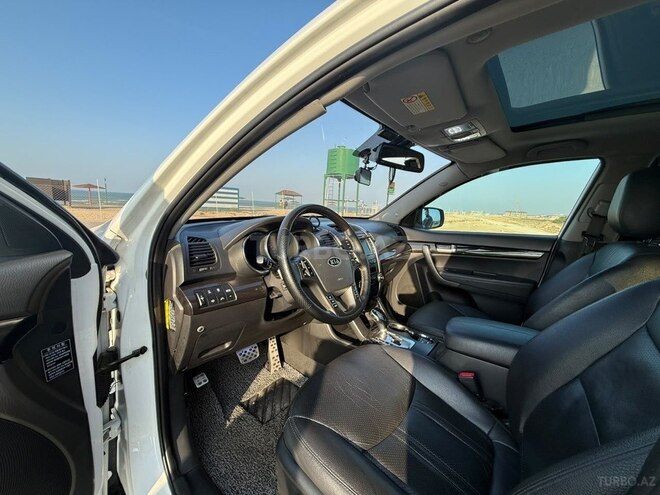Kia Sorento 2011, 299,000 km - 2.0 l - Bakı