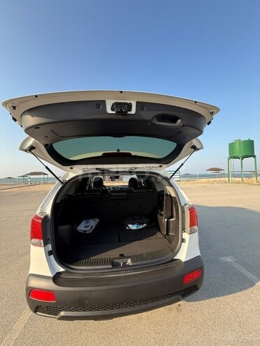 Kia Sorento 2011, 299,000 km - 2.0 l - Bakı