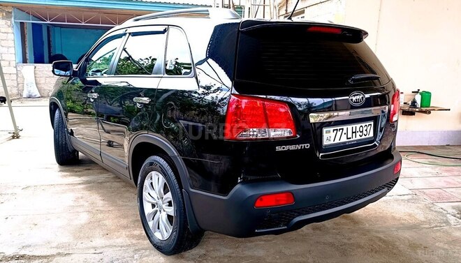 Kia Sorento 2011, 300,000 km - 2.0 л - Mingəçevir