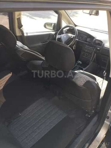 Opel Zafira 1999, 491,000 km - 1.8 л - Qusar