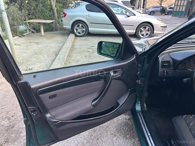 Mercedes C 180 1999, 395,000 km - 1.8 l - Bakı
