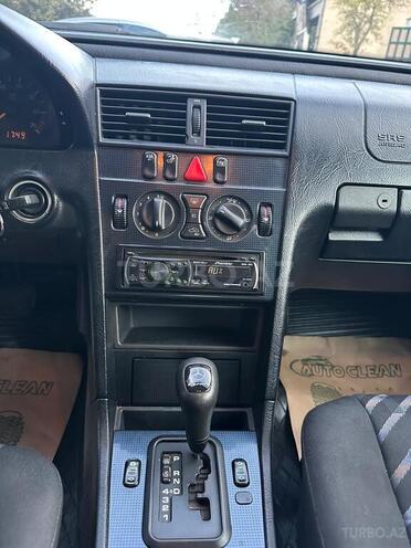 Mercedes C 180 1999, 395,000 km - 1.8 l - Bakı