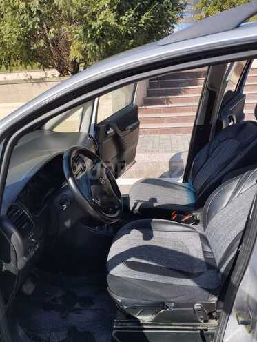 Opel Zafira 1999, 491,000 km - 1.8 л - Qusar
