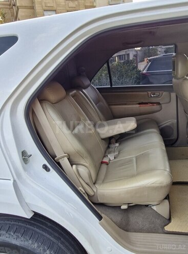 Toyota Fortuner 2011, 203,639 km - 2.7 l - Bakı