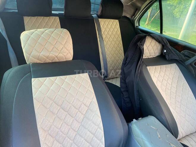 Mercedes E 220 2000, 165,000 km - 2.2 l - Sabirabad