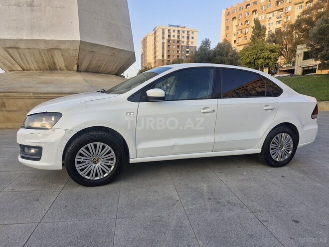 Volkswagen Polo 2015, 182,000 km - 1.6 l - Bakı