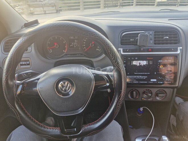 Volkswagen Polo 2015, 182,000 km - 1.6 l - Bakı